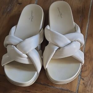 Women's Cream Slide Sandals